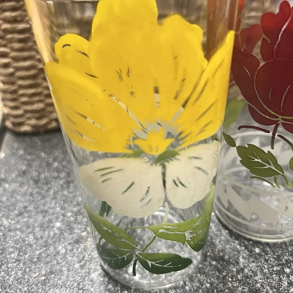 VTG Anchor Hocking/ Peanut Butter Glasses~Red Rose /Yellow Fiesta Flowers~Set 2